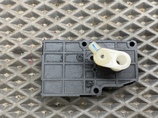 моторчик заслонки печки Chevrolet Lacetti 1 поколение J200 2008, 1.6 л., F16D3, бензин, МКПП, gge - ярко красный, хетчбэк 5 дв., передний привод, 96554432