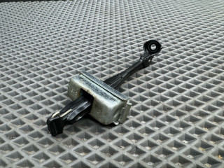 ограничитель открывания двери Chevrolet Cruze 1 поколение [рестайлинг] J305 2013, 1.8 л., Z 18 XER, бензин, хетчбэк 5 дв., 95103843