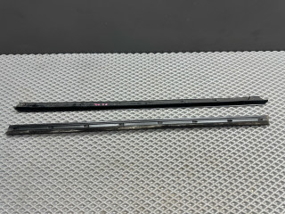 Уплотнитель стекла Kia Magentis 1 поколение [рестайлинг] GD 2004, 2.5 л., G6BV, бензин, АКПП, седан, передний привод, 8323138000, 8223138000