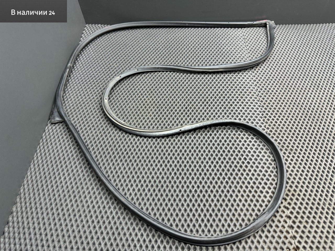 уплотнитель двери Kia Cerato 2 поколение TD 2011, 1.6 л., G4FC, бензин, АКПП, o9 - clamp hand brake cab, седан, передний привод, 821401M000 - фото №1