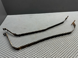 крепление бака топливного Kia Magentis 1 поколение [рестайлинг] GD 2004, 2.5 л., G6BV, бензин, АКПП, седан, передний привод, 31211-38000, 31210-38000