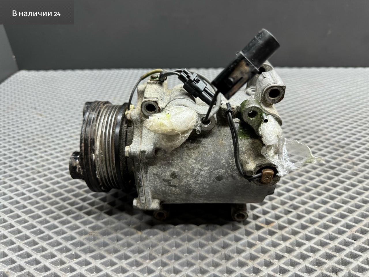 компрессор кондиционера Mitsubishi Lancer 9 поколение 2004, 1.3 л., 4G13 (8V), бензин, МКПП, a31a cool silver, седан, передний привод, 7813A035 - фото №1