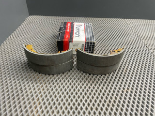 тормозные колодки Lada 2108 1 поколение [рестайлинг] 2000, 1.5 л., ВАЗ-2111, бензин, МКПП, седан, ABS1701, 21080350209000, 21080350209001, 21083502090, 11183502090, 2108350209001