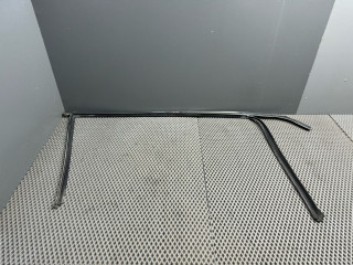 Уплотнитель стекла Ford Fusion 1 поколение [рестайлинг] CBK 2007, 1.4 л., FXJA, бензин, МКПП, хетчбэк 5 дв., передний привод, 1370182