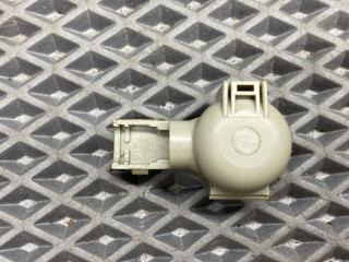 крышка аккумулятора Mazda 3 1 поколение [рестайлинг] BK 2008, 1.6 л., Z6, бензин, МКПП, 16w, седан, передний привод, L3M6-18-W9X