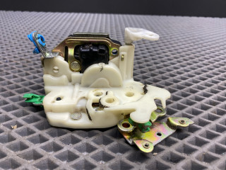 замок двери передней левой Nissan Almera Classic B10 2008, 1.6 л., бензин, 8050395F0A