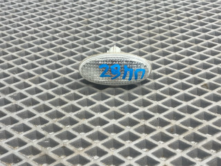 повторитель поворота на крыле Mazda 3 2 поколение [рестайлинг] BL 2011, 1.6 л., Z6, бензин, АКПП, 34k crystal white pearl tricoat, седан, передний привод, GJ6A-51-120E