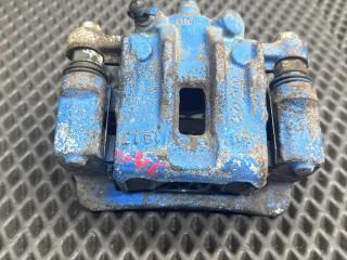 суппорт задний левый Kia Cerato 2 поколение TD 2011, 2.0 л., G4KD, бензин, МКПП, ud - clear white, купе, передний привод, 582101M400