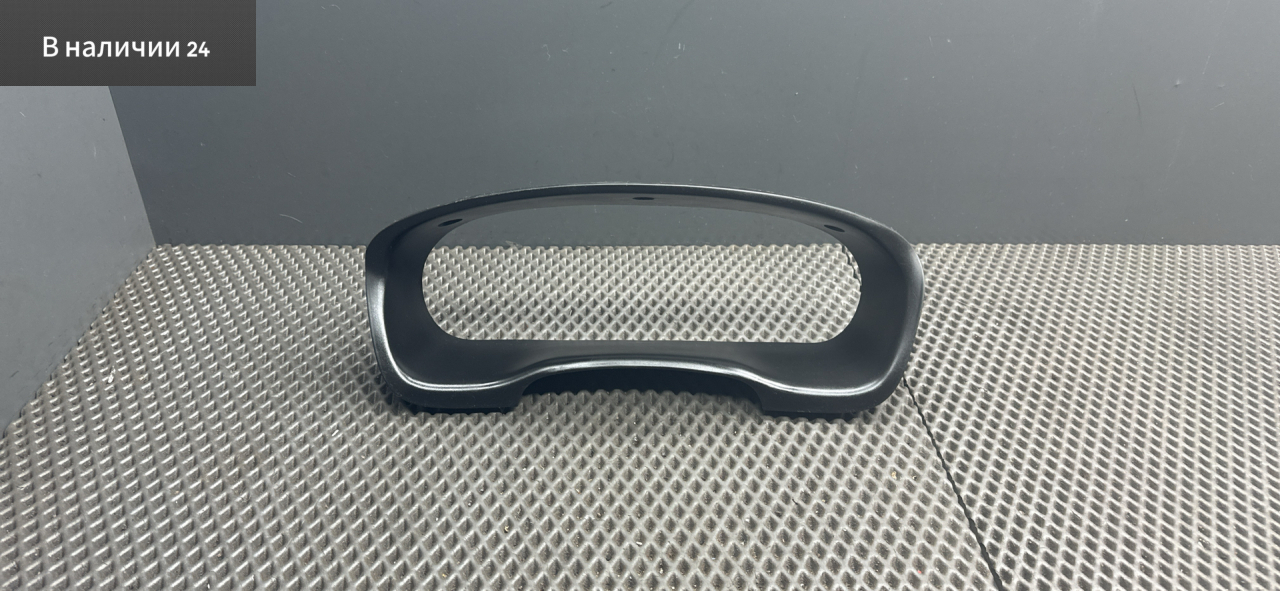 рамка панели приборов Kia Magentis 1 поколение GD 2003, 2.5 л., G6BV, бензин, АКПП, 5c - olive green, седан, передний привод, 84831-38000 - фото №1