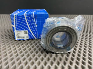 ступица передняя левая IVECO Daily 3 поколение 2000, 42470845, 504164177, 504288649, 5801341526, 93824579, VKBA3551