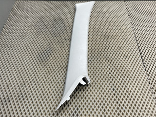 обшивка стойки Hyundai Sonata 4 поколение [рестайлинг] EF 2005, 2.0 л., G4JP, бензин, МКПП, h01 летний песок, седан, передний привод, 85820-38000