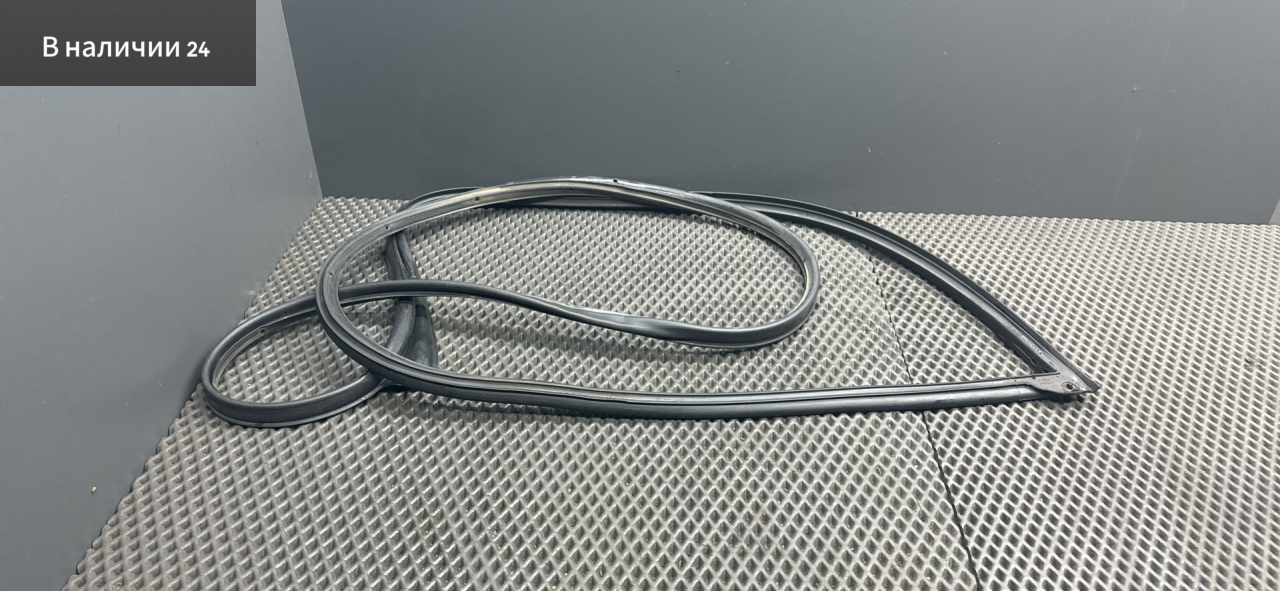 уплотнитель двери Kia Cerato 2 поколение TD 2009, 1.6 л., G4FC, бензин, МКПП, cеребро 3d - bright silver, седан, передний привод, 821101M000, 821301M000, 090325 - фото №1