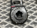 кронштейн радиатора Toyota Corolla 9 поколение (E120/E130) CDE120 2004, 1.6 л., 3ZZ-FE, бензин, МКПП, 8q3 - grayish blue, седан, передний привод, 1653321020, 16533-0D030 - фото №4