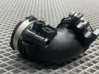 патрубок воздушного фильтра Mazda 3 2 поколение [рестайлинг] BL 2011, 1.6 л., Z6, бензин, АКПП, 34k crystal white pearl tricoat, седан, передний привод, 0140812450, ZJ38-13-221