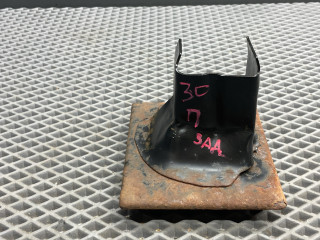 кронштейн заднего бампера Chevrolet Lacetti 1 поколение J200 2008, 1.6 л., F16D3, бензин, МКПП, gge - ярко красный, хетчбэк 5 дв., передний привод, 96545599