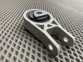 подушка крепления КПП Chery IndiS S18D 2012, 1.3 л., S18D1001720