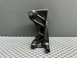 кронштейн двигателя Opel Astra H/Family [рестайлинг] 2008, 1.8 л., Z 18 XER, бензин, хетчбэк 5 дв., передний привод, 13189381