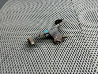 кронштейн двигателя Kia Rio 1 поколение [рестайлинг] 2003, 1.5 л., A5D, бензин, МКПП, v9 - pewter grey, универсал, передний привод, 216702X300