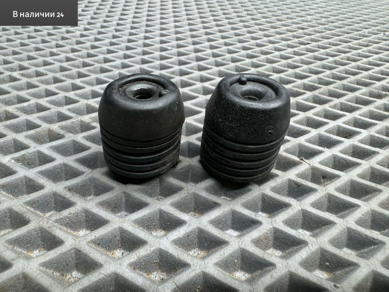 отбойник капота Hyundai Accent 2 поколение (LC) LC 2007, 1.5 л., G4EC-G, бензин, МКПП, серый s10, седан, передний привод, 86410-29000 - фото №1