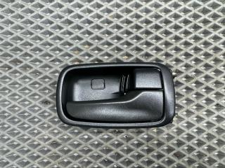 ручка внутренняя задняя правая Mitsubishi Lancer 9 поколение 2004, 1.3 л., 4G13 (8V), бензин, МКПП, a31a cool silver, седан, передний привод, MR627181, MR656174
