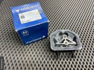 подушка крепления двигателя Opel Corsa A 1991, 1.2 л., 12 ST, бензин, 90250348, 1226302