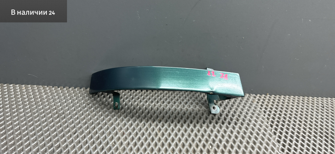 Накладка (ресничка) фары левая Kia Magentis 1 поколение GD 2003, 2.5 л., G6BV, бензин, АКПП, 5c - olive green, седан, передний привод, 717713C000 - фото №1