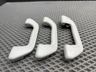 ручка внутренняя потолочная Honda Accord 7 поколение [рестайлинг] CL7 2008, 2.0 л., K20Z2, бензин, МКПП, b92p - черный, седан, передний привод, 83240SEA003ZA