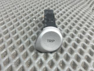 кнопка (выключатель) Hyundai i20 1 поколение PB 2010, 1.4 л., G4FA, бензин, АКПП, fr - black diamond черный, хетчбэк 5 дв., передний привод, 202002962, 937601J010UX