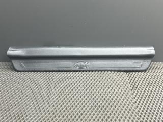 накладка на порог внутренняя Kia Cerato 2 поколение TD 2009, 1.6 л., G4FC, бензин, МКПП, cеребро 3d - bright silver, седан, передний привод, 85880-1M000