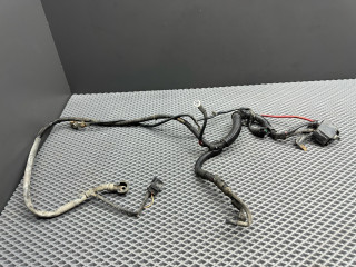 клемма аккумулятора плюс Kia Magentis 1 поколение [рестайлинг] GD 2004, 2.5 л., G6BV, бензин, АКПП, седан, передний привод, 372003C031