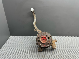 кулак задний левый Kia Magentis 1 поколение [рестайлинг] GD 2004, 2.5 л., G6BV, бензин, АКПП, седан, передний привод, 5271038801, 5273038102