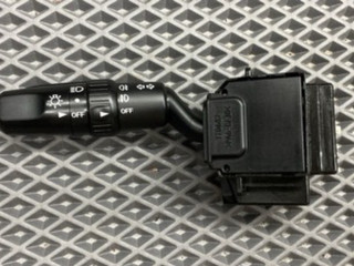 переключатель света Mazda 3 1 поколение [рестайлинг] BK 2008, 1.6 л., Z6, бензин, МКПП, 16w, седан, передний привод, BP6P-66-122