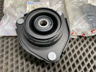 опора амортизационной стойки Toyota Corolla 11 поколение (E160/E170) 2015, 1.6 л., 1ZR-FAE, бензин, 48609-12570, 48609-42020, 48609-42040, 48609-78010, 48609-02160, 48609-02161, 48609-02171, 48609-02240, 48609-05050, 48609-0F020, 48609-0F021, 48609-0R010, 48609-0R030, 48609-12500, 48609-12510, 48609-12550, 48609-12560, 48609-12580, 48609-21070, 48609-28040, 48609-47030, 48609-47031, 48609-47040, 48609-47050, 48609-58020, 48609-72010, 48609-75020, MS21006