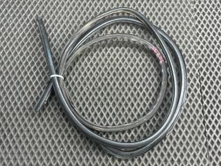 уплотнитель жабо Kia Magentis 1 поколение GD 2003, 2.5 л., G6BV, бензин, АКПП, 5c - olive green, седан, передний привод, 861373C000