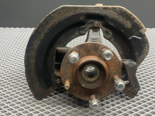 кулак поворотный левый Mazda 3 2 поколение [рестайлинг] BL 2011, 1.6 л., Z6, бензин, АКПП, 34k crystal white pearl tricoat, седан, передний привод, BBM2-33-031B, BBM2-33-270, C236-33-060A