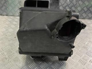 корпус воздушного фильтра Audi A6 4B/C5 [рестайлинг] 2002, 2.5 л., TDi, дизель, 4B0133837F