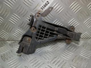 Крепление бампера заднего Audi 100 4A/C4 1992, 4A0807483