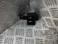 кнопка ручного тормоза (ручника) Audi A6 4F/C6 2006, 2.4 л., i, BDW, бензин, вариатор, чёрный, седан, передний привод, правый руль, 4F2927227 - фото №4