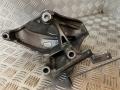 кронштейн двигателя Volkswagen Touareg 1 поколение 2005, 2.5 л., TDi, дизель, АКПП, 070199307B - фото №2