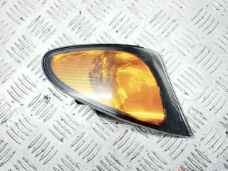поворотник правый BMW 3 серия E46 2003, 6910980