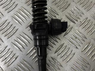 форсунка Volkswagen Touran 1 поколение 2005, 1.9 л., TDi, дизель, 038130073AG