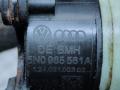 насос антифриза дополнительный Volkswagen Passat B6 2009, 2.0 л., CBDA, дизель, МКПП, передний привод, 5N0965561A - фото №4