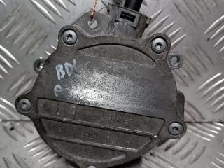 насос вакуумный Audi A6 4F/C6 2005, 2.4 л., i, бензин, 06E145100T