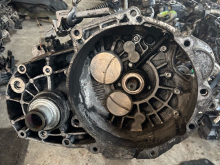 КПП механическая (МКПП) Ford Galaxy 1 поколение [рестайлинг] 2002, 1.9 л., TDi, AUY, дизель, МКПП, передний привод, FUX