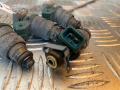 форсунка Volkswagen Golf 4 поколение 1998, 1.6 л., i, бензин, 037906031AA - фото №4