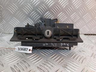 кнопка открытия багажника Audi A4 B5 1998, универсал, 8D9827778