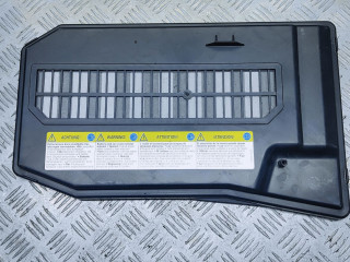 крышка аккумулятора Volkswagen Touareg 1 поколение [рестайлинг] 2007, 2.5 л., TDi, BPE, дизель, АКПП, чёрный, внедорожник 5 дв., полный привод, правый руль, 7L0864643B