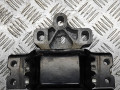 подушка крепления двигателя Volkswagen Passat B6 2009, 2.0 л., TDi, CBAA, дизель, 6МКПП, серебристый, седан, передний привод, правый руль, 3C0199555AA - фото №2