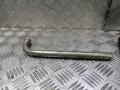 ключ колесный (балонный) Volkswagen Passat B6 2007, 2.0 л., TDi, BMR, дизель, 6МКПП, чёрный, седан, передний привод, правый руль, 4D0012219A - фото №3