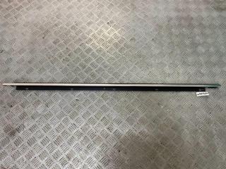 молдинг стекла Audi A6 4F/C6 2006, 4F0853283C